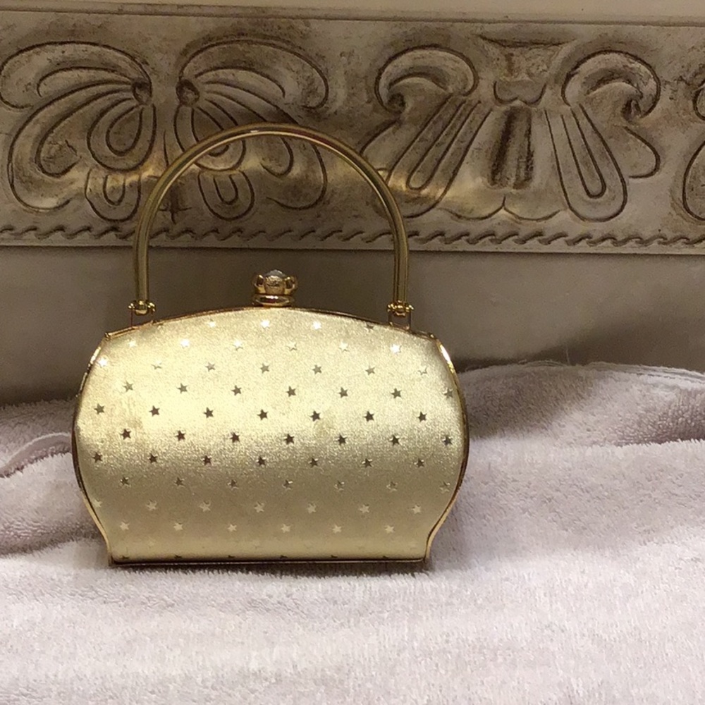 Women’s dressy little purse